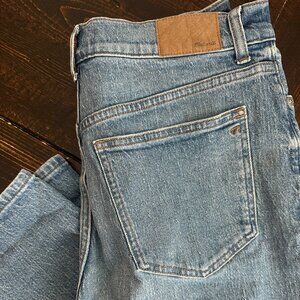 Madewell 90s Straight Jean